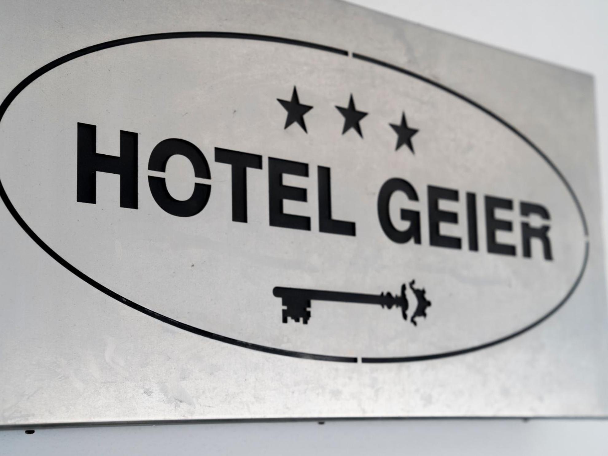Hotel Geier Torbole Sul Garda Exterior foto