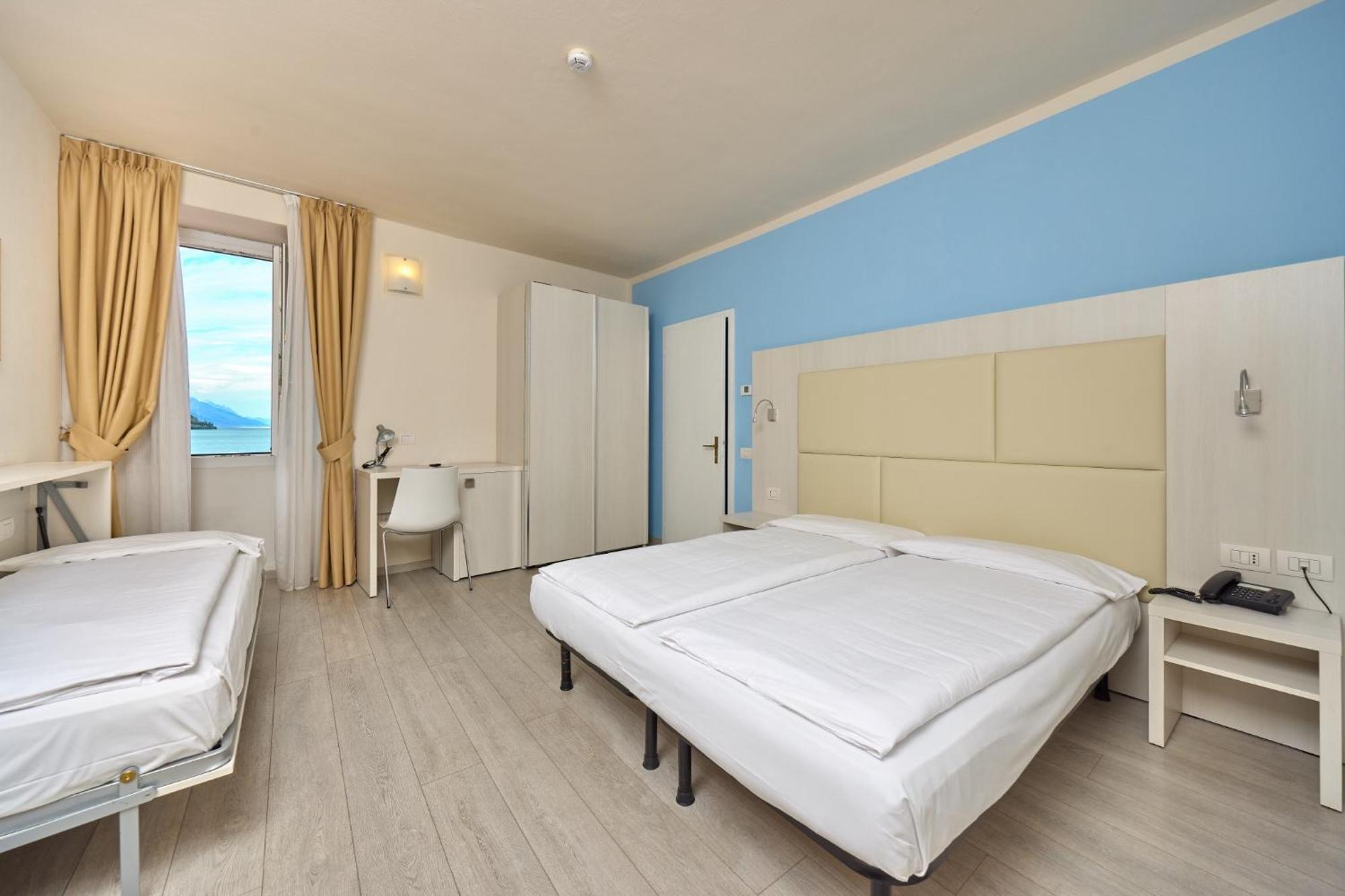 Hotel Geier Torbole Sul Garda Exterior foto